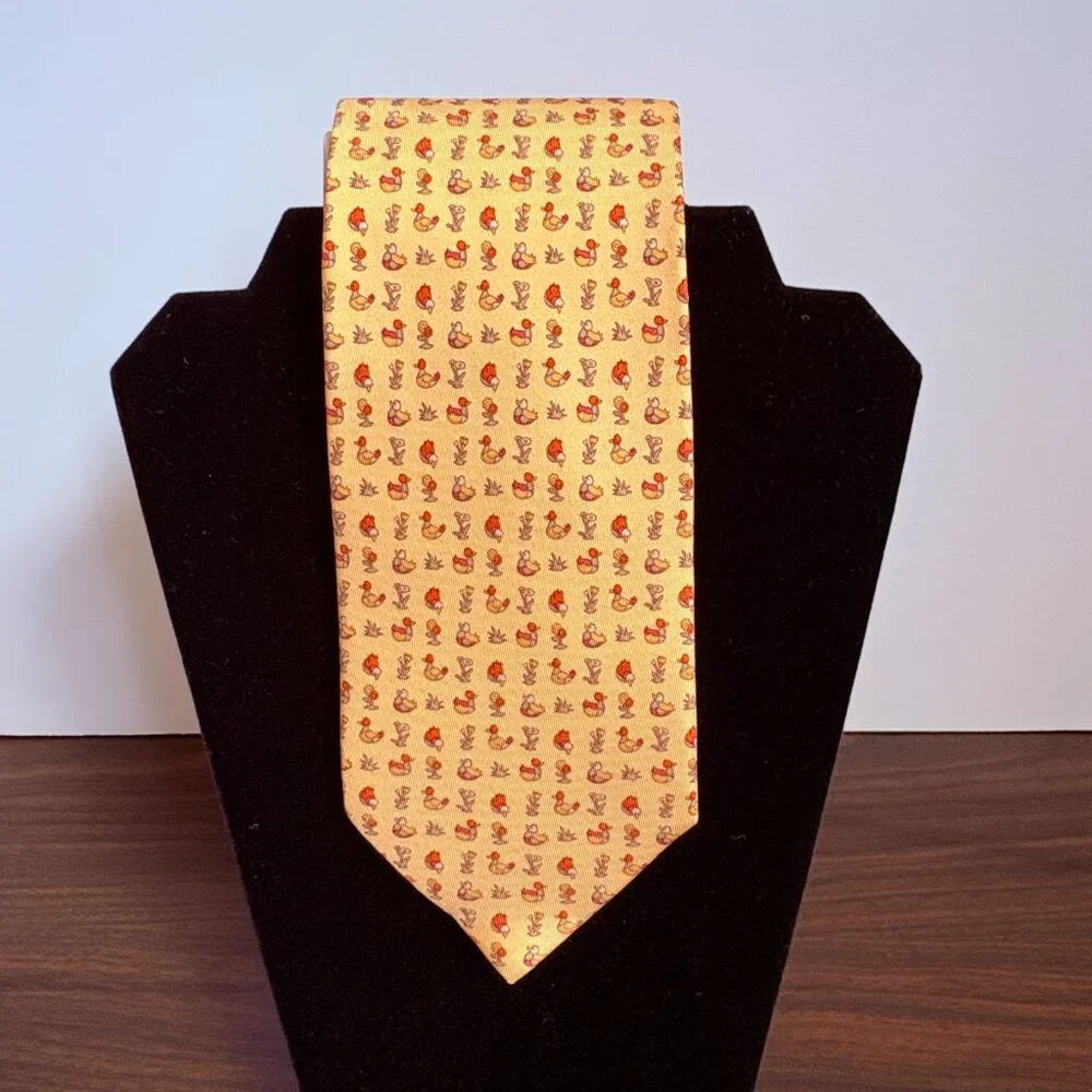 Salvatore Ferragamo Yellow Men's Ducks Flowers Birds Tie 100% Silk Quiet Luxury